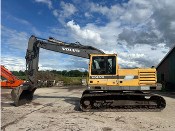 Crawler excavator Volvo EC200: picture 3 Crawler excavator Volvo EC200: picture 3