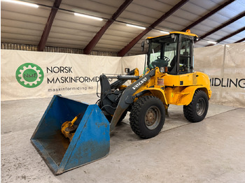 Wheel loader VOLVO L30B