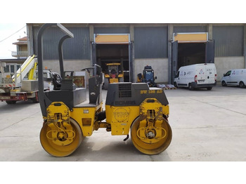 Road roller Bomag BW 138 AD: picture 4
