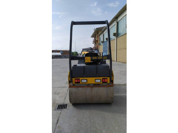 Road roller Bomag BW 138 AD: picture 5