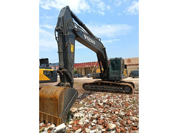 Crawler excavator VOLVO EC240
