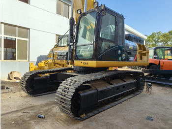 Crawler excavator CATERPILLAR 336D: picture 3