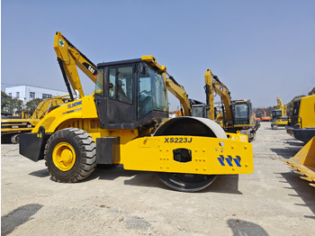 Compactor XCMG XS223J