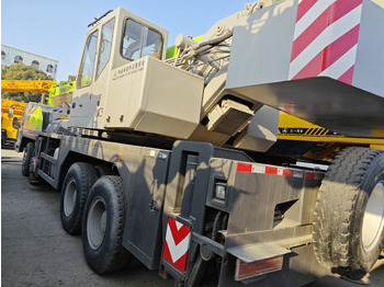 Mobile crane ZOOMLION ZTC500V: picture 3