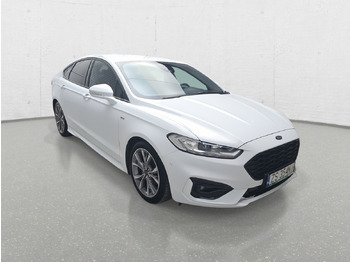 Car FORD