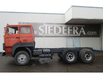 Cab chassis truck Volvo F7 , 6x4 , Manual , Euro 1 , Telma Retarder , Spring suspension: picture 2