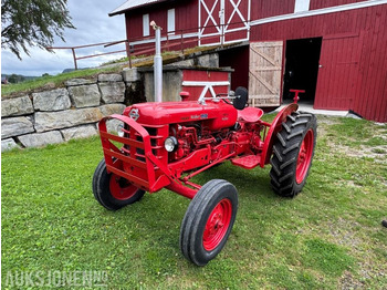 Farm tractor VOLVO