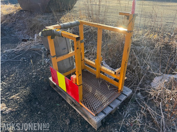 Construction equipment