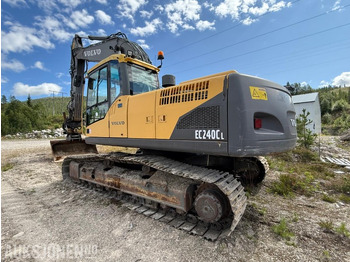 Excavator 2008 Volvo EC240CL: picture 3