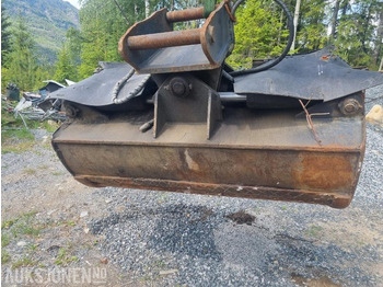 Excavator