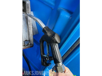Construction equipment 2015 Kingspan Ad-Blue tank: picture 3