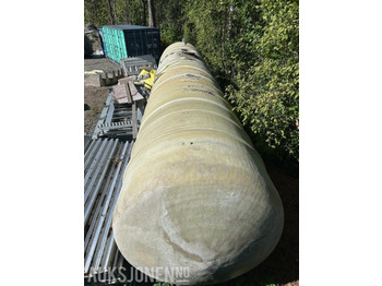Construction equipment 30 000 liters glassfibertank Vestfold Plastindustri: picture 3
