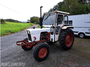 Farm tractor DAVID BROWN