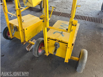 Construction equipment Sett med trafikklys med scanner: picture 2