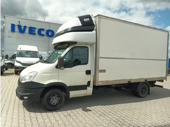 Box van IVECO Daily 35C15