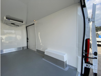 New Refrigerated van PEUGEOT BOXER L3H2 180PS CONFORT 335 / FRISCHDIENST BIS 0 + XARIOS 300 12-230V: picture 2 New Refrigerated van PEUGEOT BOXER L3H2 180PS CONFORT 335 / FRISCHDIENST BIS 0 + XARIOS 300 12-230V: picture 2