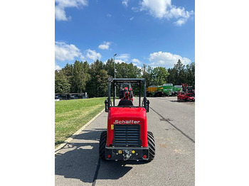 New Compact loader Schäffer 2028 SLT: picture 4