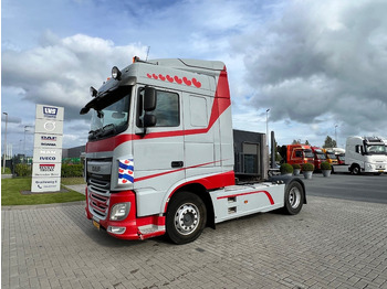 Tractor unit DAF XF 460