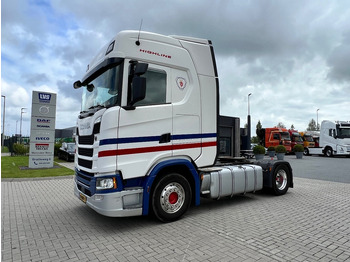 Tractor unit SCANIA S 450