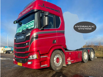 Tractor unit SCANIA R 650