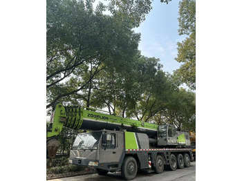 Mobile crane ZOOMLION ZTC1000V