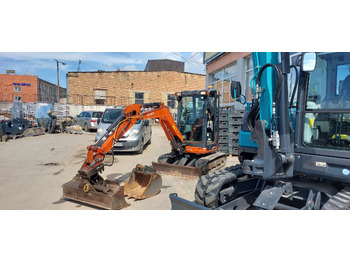 Mini excavator Kubota U27-4 HI: picture 5