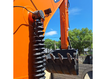 Crawler excavator Doosan Dx225LCA Crawler Excavator: picture 4 Crawler excavator Doosan Dx225LCA Crawler Excavator: picture 4