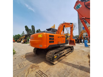 Excavator Hitachi ZX200-5g excavator: picture 5 Excavator Hitachi ZX200-5g excavator: picture 5