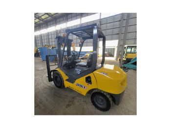 Diesel forklift KOMATSU