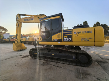 Crawler excavator KOMATSU PC220-7