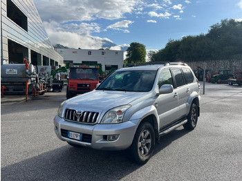 Car TOYOTA LAND CRUISER 4X4 3.0 D-4D: picture 2