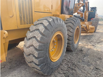 Grader CAT 140 K: picture 2