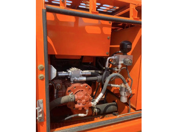 Crawler excavator Doosan 150: picture 3