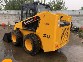 Telescopic handler Liugong 375A: picture 2