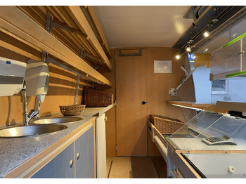 Vending truck Renault Master Autosklep pieczywa Sklep Gastronomiczny Food Truck Foodtruck 2009: picture 3
