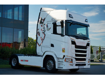 Tractor unit SCANIA S 500