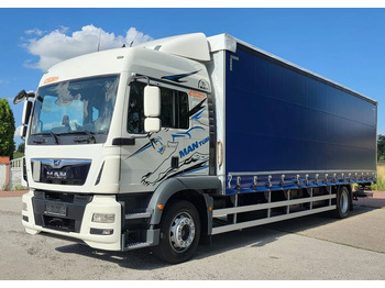 Curtainsider truck MAN TGM 18.250