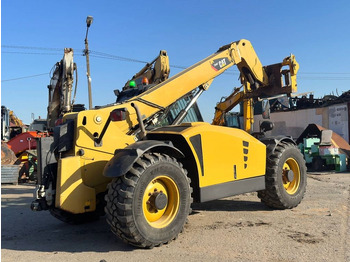 Telescopic handler CAT TH407AG: picture 4