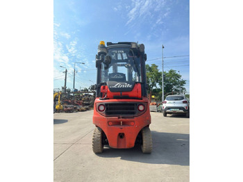 LPG forklift Linde H16T-01: picture 5