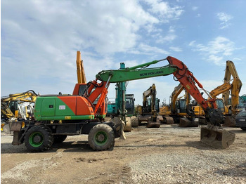 Wheel excavator New Holland MH Plus: picture 2