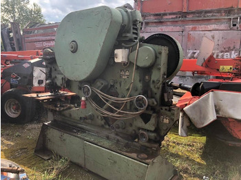 Machine tool