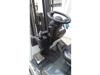 Electric forklift UniCarriers AG1N1L18Q: picture 3