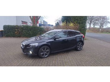 SUV Volvo V40 Cross Country You!: picture 2