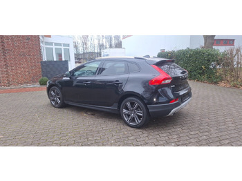 SUV Volvo V40 Cross Country You!: picture 5