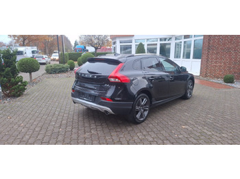 SUV Volvo V40 Cross Country You!: picture 4