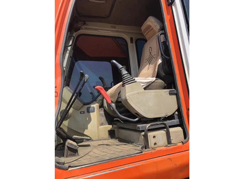 Crawler excavator 2019 Doosan DH300: picture 5