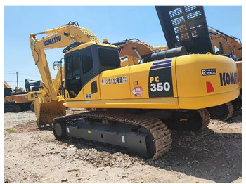 Crawler excavator