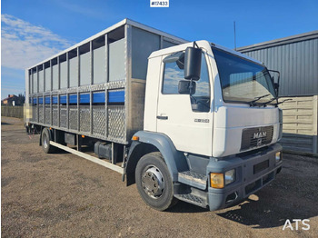 Livestock truck MAN 14.224