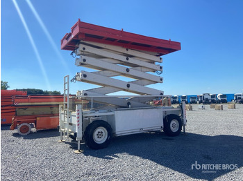 Scissor lift JLG