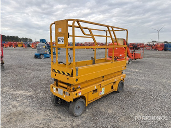 Scissor lift HAULOTTE